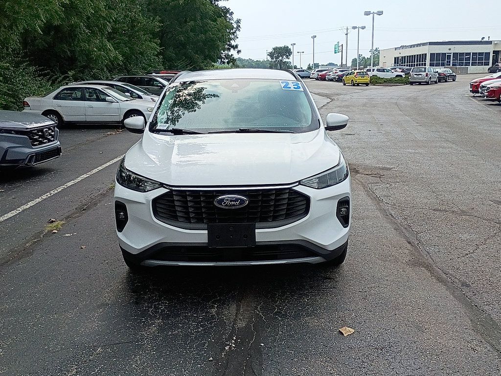 Used 2023 Ford Escape SE FWD image 8