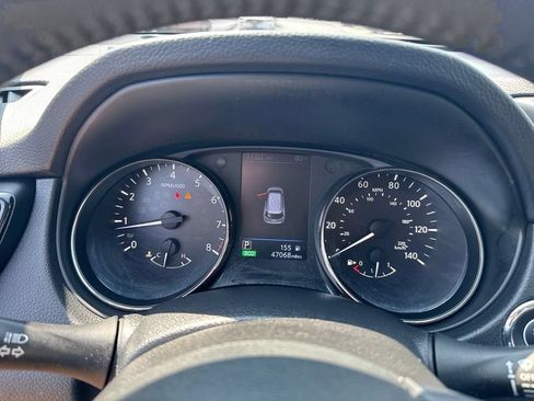 Used 2019 Nissan Rogue SV AWD/4WD image 21