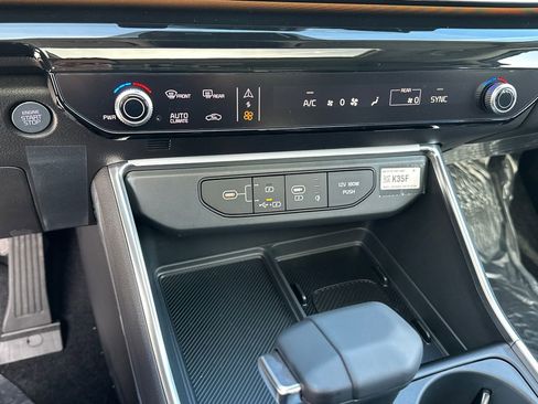 New 2026 Kia Carnival SX Prestige FWD image 23