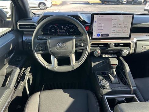 Certified 2024 Toyota Tacoma TRD Off-Road image 10