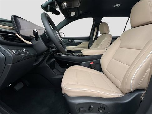 New 2026 Buick Enclave Preferred w/ Power Package image 15