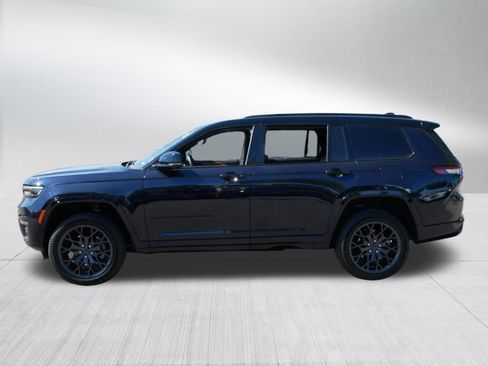 Used 2023 Jeep Grand Cherokee L Summit AWD/4WD image 4