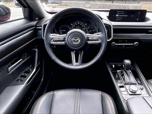 Used 2025 MAZDA CX-50 AWD 2.5 Hybrid w/ Premium Pkg image 17