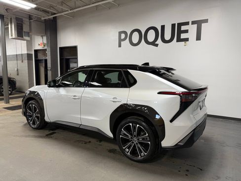 Used 2023 Toyota bZ4X Limited w/ Weather Package image 6