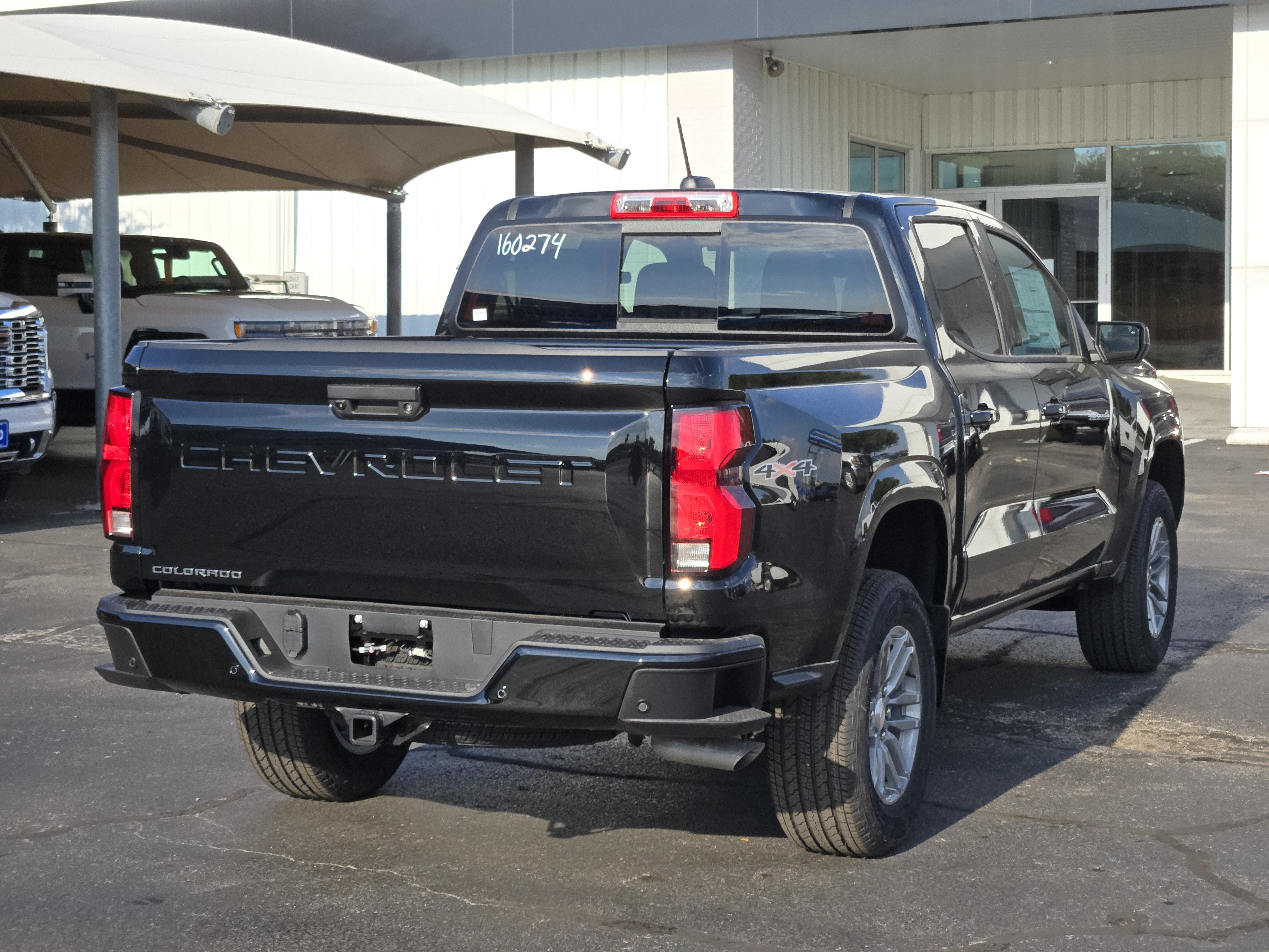 New 2026 Chevrolet Colorado LT w/ LT Convenience Package AWD/4WD image 4