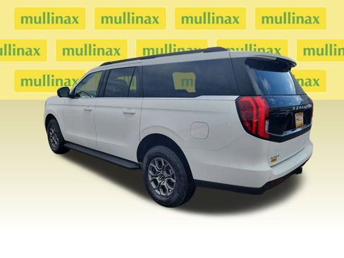 New 2025 Ford Expedition Max Active image 5