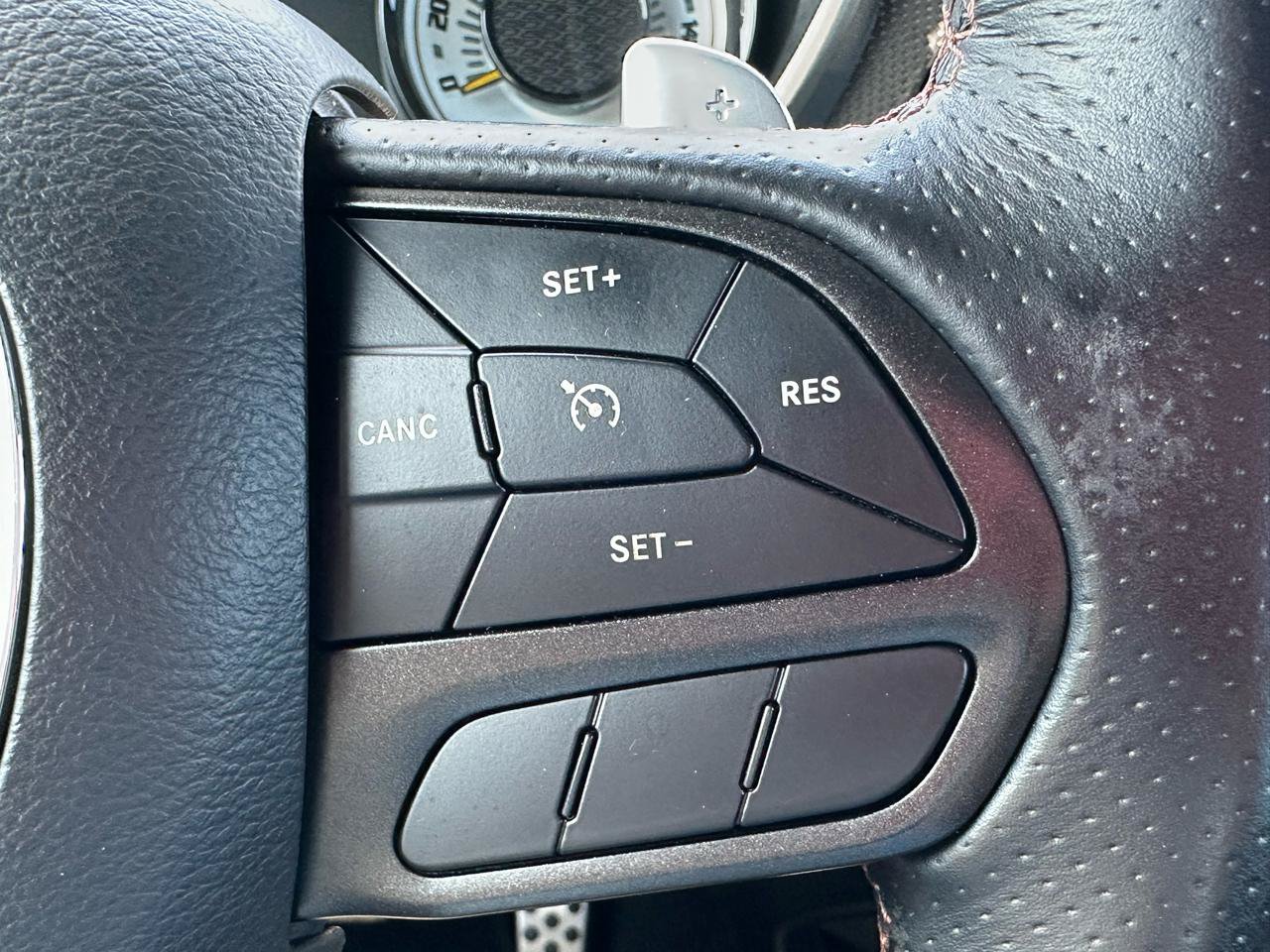Used 2020 Dodge Challenger R/T RWD image 13