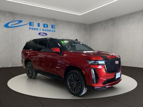 Used 2024 Cadillac Escalade V image 1