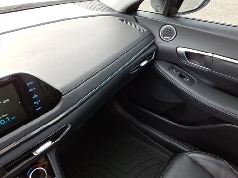 Used 2022 Hyundai Sonata Limited image 26