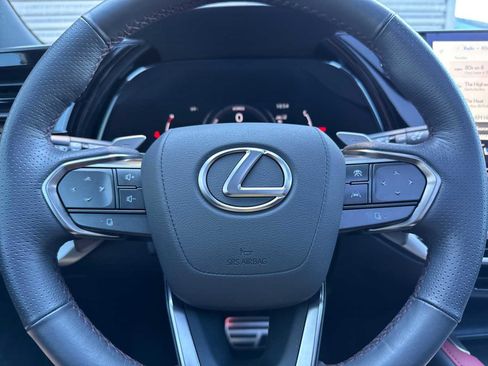 Used 2023 Lexus RX 500h F Sport image 24