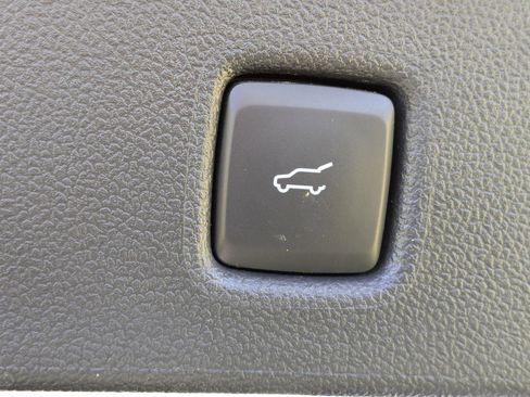 New 2024 Ford Escape SE image 15