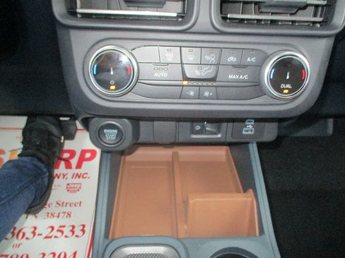 Used 2022 Ford Maverick Lariat image 10