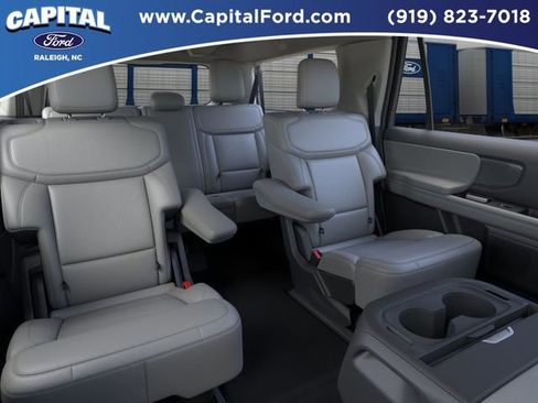 New 2026 Ford Expedition Max Active RWD image 11
