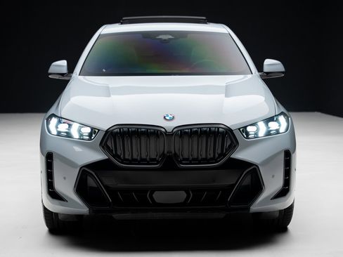 Used 2026 BMW X6 xDrive40i AWD/4WD image 7