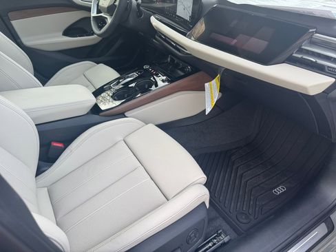 New 2025 Audi A5 2.0T Prestige image 28