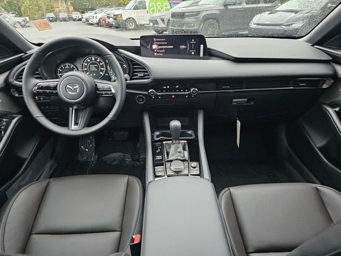 New 2026 MAZDA MAZDA3 Hatchback w/Premium Plus Pkg image 21