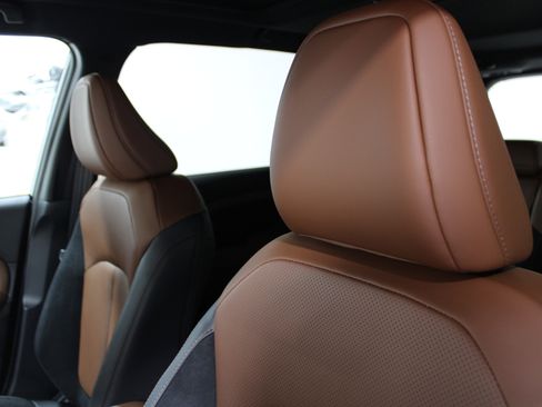 New 2026 Subaru Forester Touring image 5