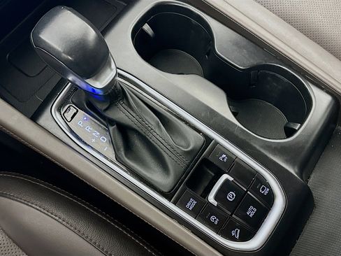 Used 2019 Hyundai Santa Fe AWD image 25
