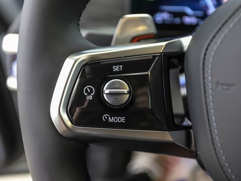 Used 2026 BMW 750e xDrive image 13