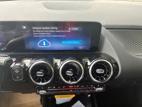 New 2026 Mercedes-Benz GLA 250 4MATIC image 10