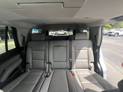 Used 2019 Chevrolet Tahoe LT AWD/4WD image 14