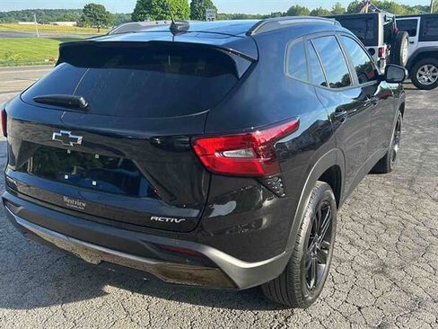 Used 2025 Chevrolet Trax ACTIV w/ Driver Confidence Package FWD image 29