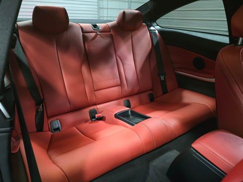 Used 2020 BMW 430i Coupe w/ M Sport Package image 17