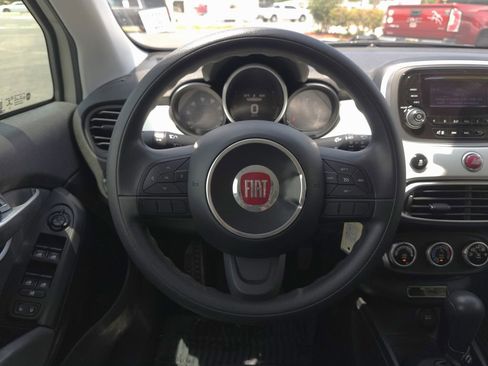 Used 2016 FIAT 500X Pop FWD image 21