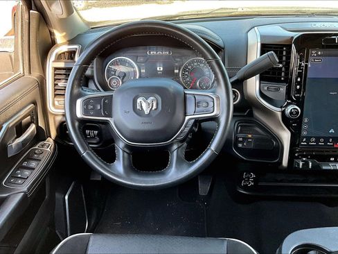Used 2024 RAM 2500 Laramie AWD/4WD image 5