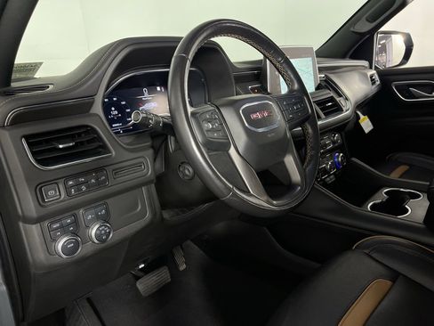 Used 2022 GMC Yukon XL AT4 image 23