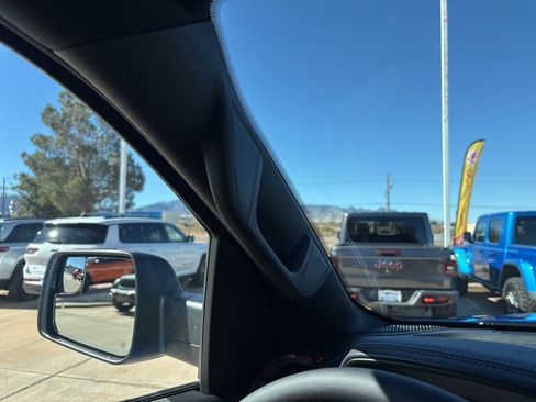 New 2026 RAM 1500 Rebel image 39