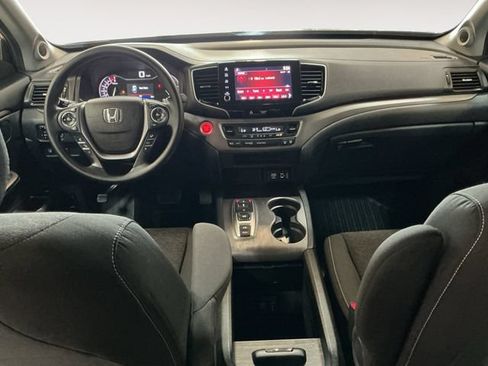 Used 2022 Honda Ridgeline Sport image 10