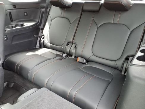 Certified 2025 Honda Pilot TrailSport image 8
