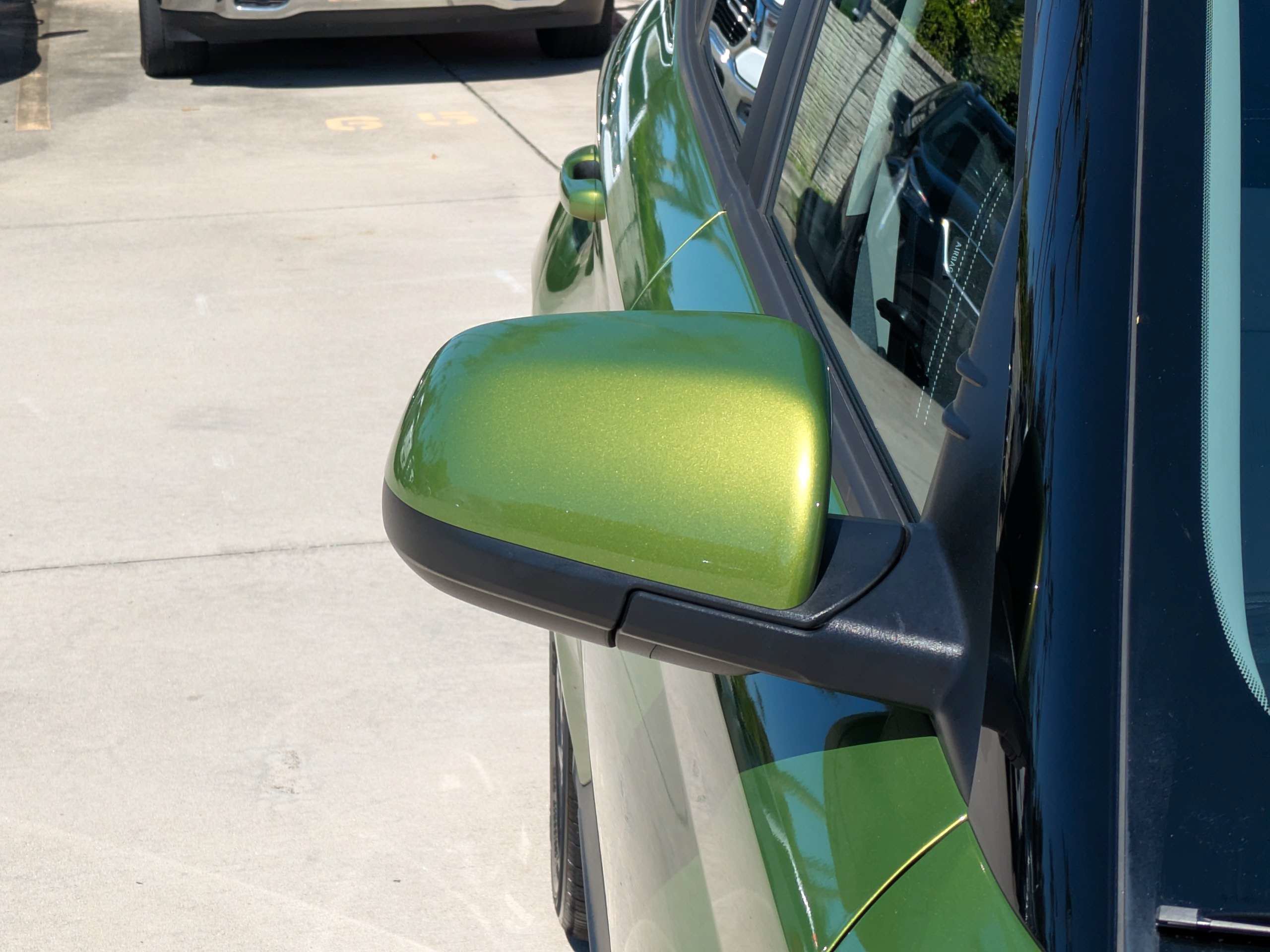 Certified 2024 Hyundai Venue SEL FWD image 8