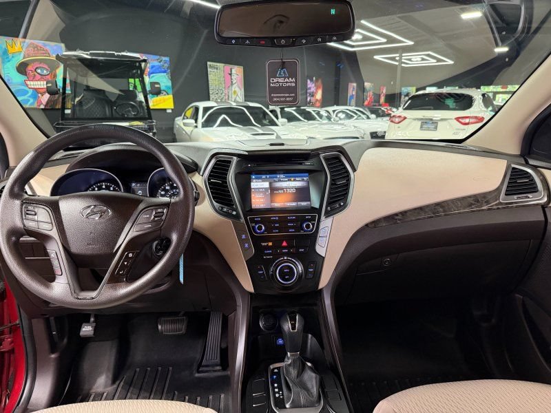 Used 2017 Hyundai Santa Fe Sport FWD image 15
