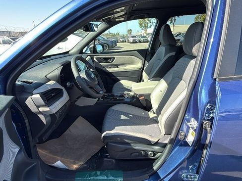 New 2026 Subaru Forester Premium AWD/4WD image 17