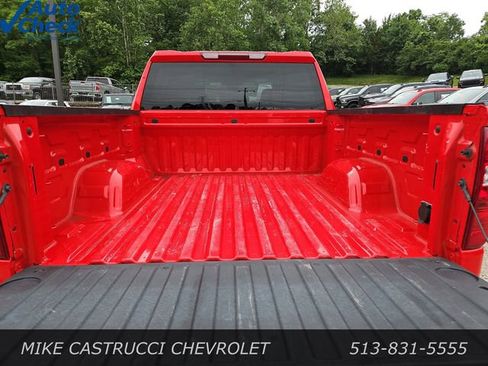 Used 2025 Chevrolet Silverado 1500 LT AWD/4WD image 28