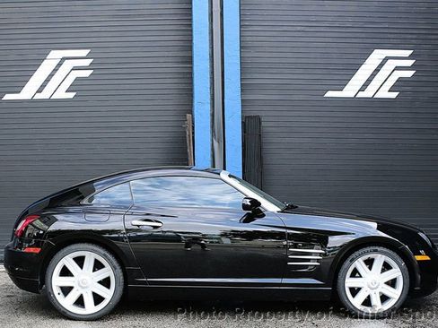 Used 2004 Chrysler Crossfire Coupe RWD image 1