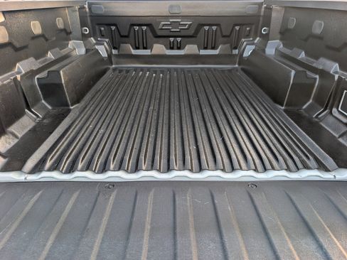 Used 2024 Chevrolet Colorado Trail Boss w/ Safety Package AWD/4WD image 8