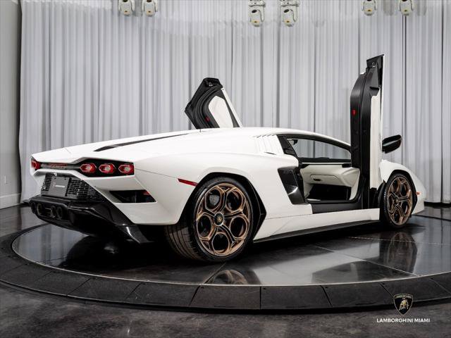 Used 2022 Lamborghini Aventador Countach AWD/4WD image 44