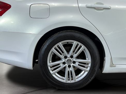 Used 2011 INFINITI G37 Journey RWD image 35