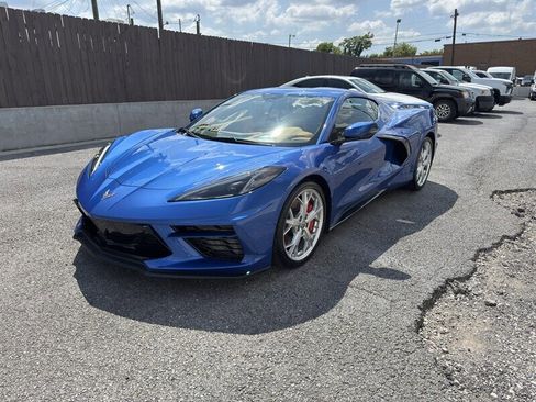 Used 2022 Chevrolet Corvette Stingray Premium Cpe w/ Z51 Performance Package image 5