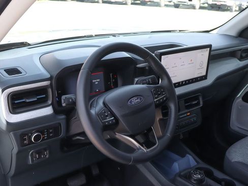 Used 2025 Ford Maverick XLT w/ Equipment Group 301A image 20