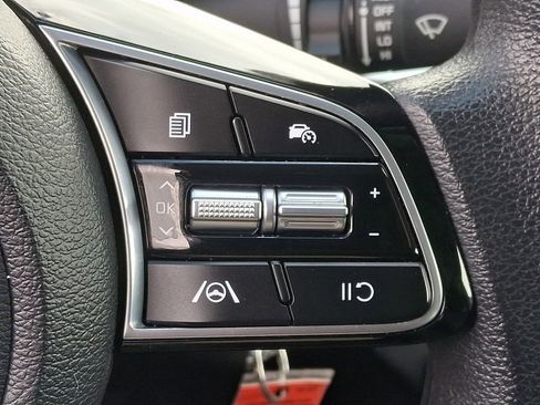 Used 2024 Kia Forte LXS image 24