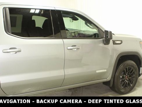 New 2025 GMC Sierra 1500 Elevation image 35