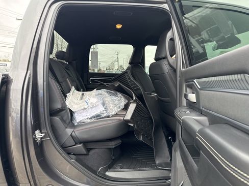 New 2025 RAM 2500 Big Horn image 28