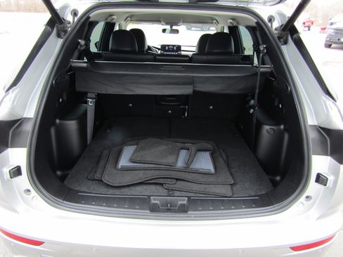 Used 2023 Mitsubishi Outlander SE image 7