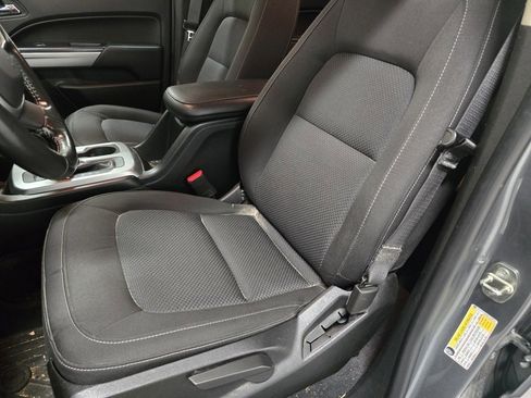 Used 2019 Chevrolet Colorado LT w/ LT Convenience Package image 23