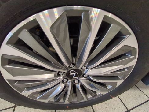 Used 2026 INFINITI QX80 Luxe w/ Cargo Package image 28