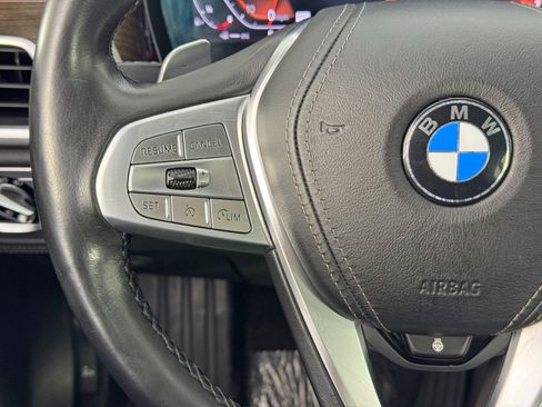 Used 2020 BMW 740i w/ Premium Package image 22